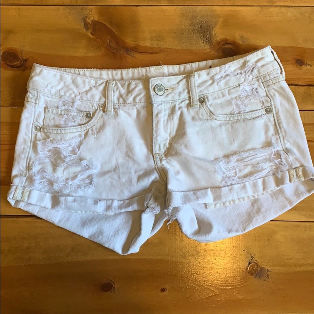 American Eagle shorts - light blue (almost white)